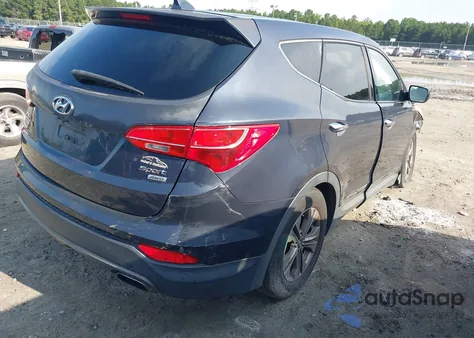 2015 Hyundai Santa Fe Sport 2.4L z USA, uszkodzony, nr VIN 5XYZTDLB9FG246485